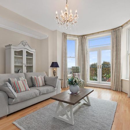 Bryn Y Mor - Tenby Apartment Sea Views Екстер'єр фото